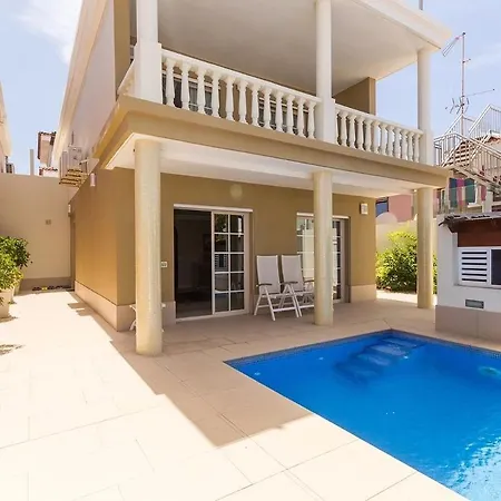 Villa El Centro Las Americas Primera Linea De Playa Villa